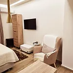 Anastasia's Cozy